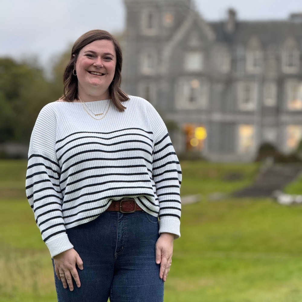 Meet your Posher, Hannah